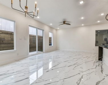 5906 Saint Augustine Street - Photo Thumbnail 5