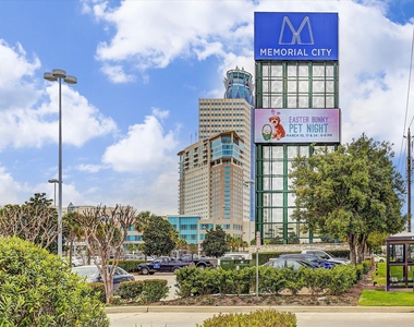 8211 Katy Freeway - Photo Thumbnail 16