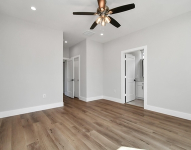 4706 Gunter Street - Photo Thumbnail 16