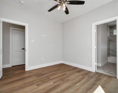 4706 Gunter Street - Photo Thumbnail 21