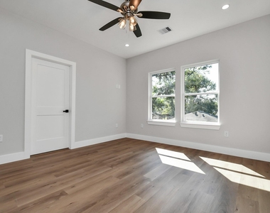 4706 Gunter Street - Photo Thumbnail 15