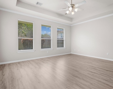 25609 Peppermill Creek Drive - Photo Thumbnail 26