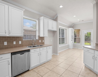 25609 Peppermill Creek Drive - Photo Thumbnail 15