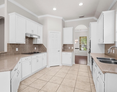 25609 Peppermill Creek Drive - Photo Thumbnail 14