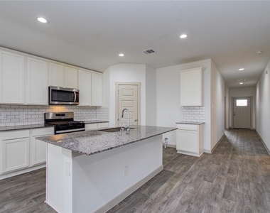 10602 Great Basin Drive - Photo Thumbnail 17