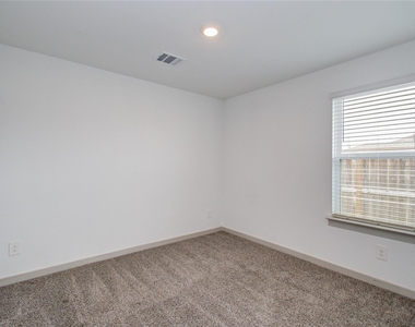10602 Great Basin Drive - Photo Thumbnail 25
