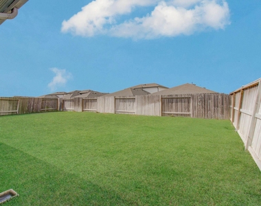 10602 Great Basin Drive - Photo Thumbnail 34