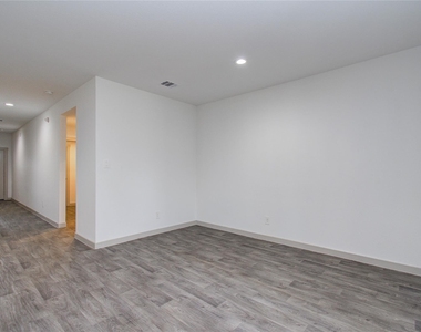 10602 Great Basin Drive - Photo Thumbnail 10