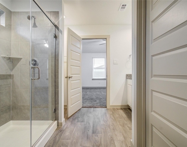 10602 Great Basin Drive - Photo Thumbnail 22