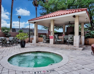3525 Sage Road - Photo Thumbnail 3