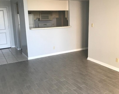 3525 Sage Road - Photo Thumbnail 17