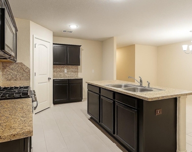 2414 Fall Aster Drive - Photo Thumbnail 8