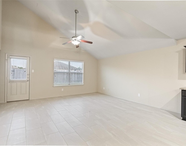 2414 Fall Aster Drive - Photo Thumbnail 5