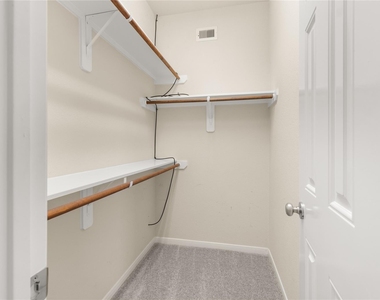 3334 Clearview Villa Way - Photo Thumbnail 20