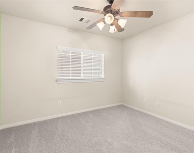 3334 Clearview Villa Way - Photo Thumbnail 23