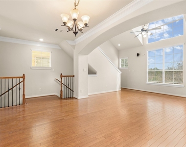 3334 Clearview Villa Way - Photo Thumbnail 5