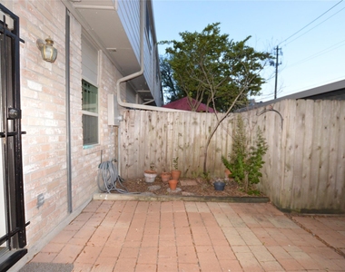 3729 Wakeforest Street - Photo Thumbnail 24