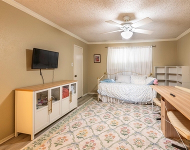 3729 Wakeforest Street - Photo Thumbnail 19