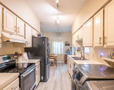 3729 Wakeforest Street - Photo Thumbnail 5