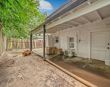 217 Johnson Street - Photo Thumbnail 17