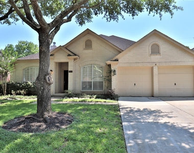 4530 Springfield Lakes Street - Photo Thumbnail 1