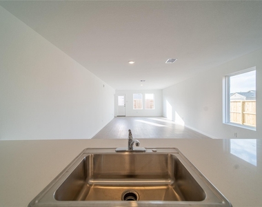 6851 Eastern Cottonwood Lane - Photo Thumbnail 6