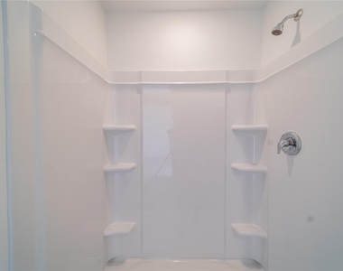 6851 Eastern Cottonwood Lane - Photo Thumbnail 17
