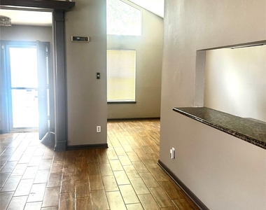 11718 Zarroll Drive - Photo Thumbnail 1