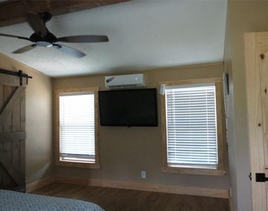 177 White Oak Drive - Photo Thumbnail 6