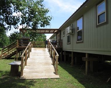 177 White Oak Drive - Photo Thumbnail 4