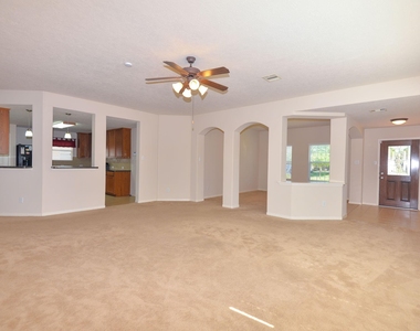 13607 Manor Crest Lane - Photo Thumbnail 2