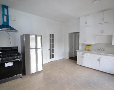 1517 Bonnie Brae Street - Photo Thumbnail 13