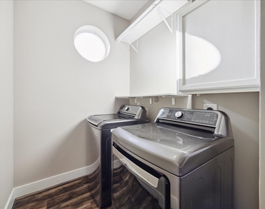 1218 W 23rd Street - Photo Thumbnail 16