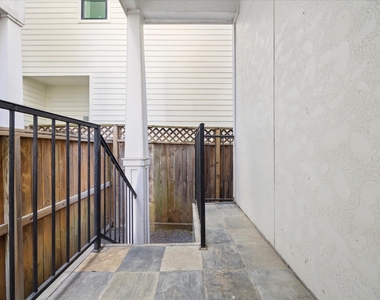 1218 W 23rd Street - Photo Thumbnail 1