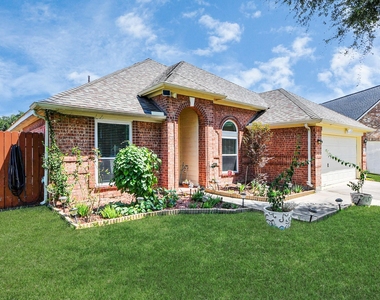 10850 White Oak Point Court - Photo Thumbnail 1