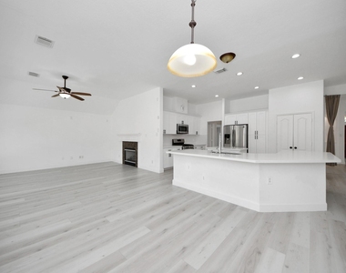 10850 White Oak Point Court - Photo Thumbnail 37