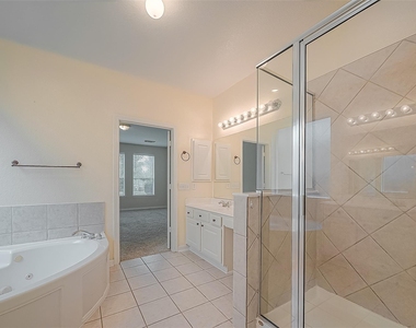 3218 Twinmont Lane - Photo Thumbnail 20