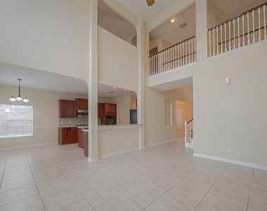 3218 Twinmont Lane - Photo Thumbnail 9