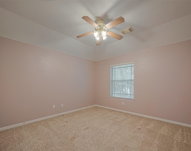 3218 Twinmont Lane - Photo Thumbnail 31