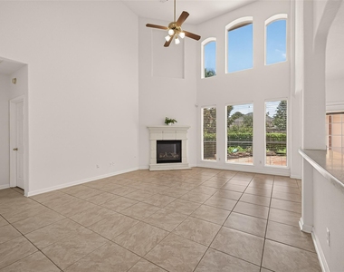 3218 Twinmont Lane - Photo Thumbnail 5