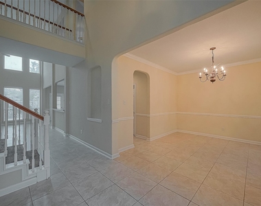 3218 Twinmont Lane - Photo Thumbnail 2