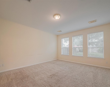 3218 Twinmont Lane - Photo Thumbnail 17