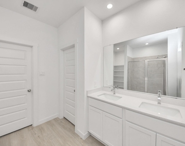 31771 Margaret Woods Lane - Photo Thumbnail 20