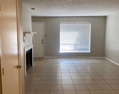 15510 Blake Way Street - Photo Thumbnail 19