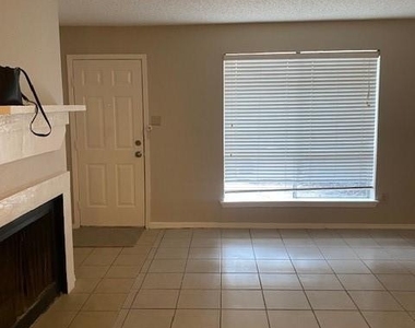 15510 Blake Way Street - Photo Thumbnail 2