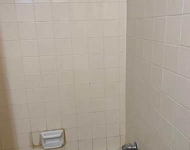 15510 Blake Way Street - Photo Thumbnail 13