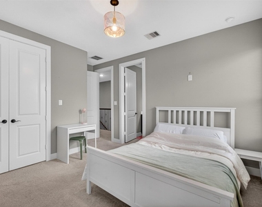 12010 Papaveri Street - Photo Thumbnail 36