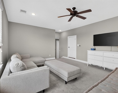 12010 Papaveri Street - Photo Thumbnail 39