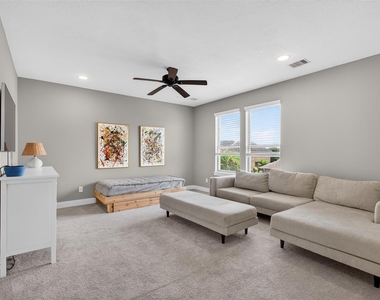 12010 Papaveri Street - Photo Thumbnail 38