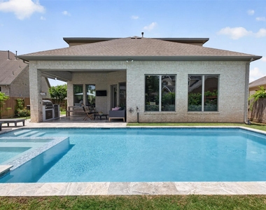 12010 Papaveri Street - Photo Thumbnail 41